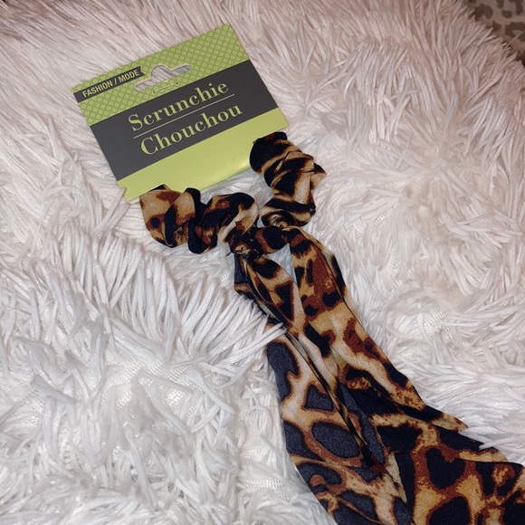 Scrunchie Hair Accessory - Picture 1 of 2